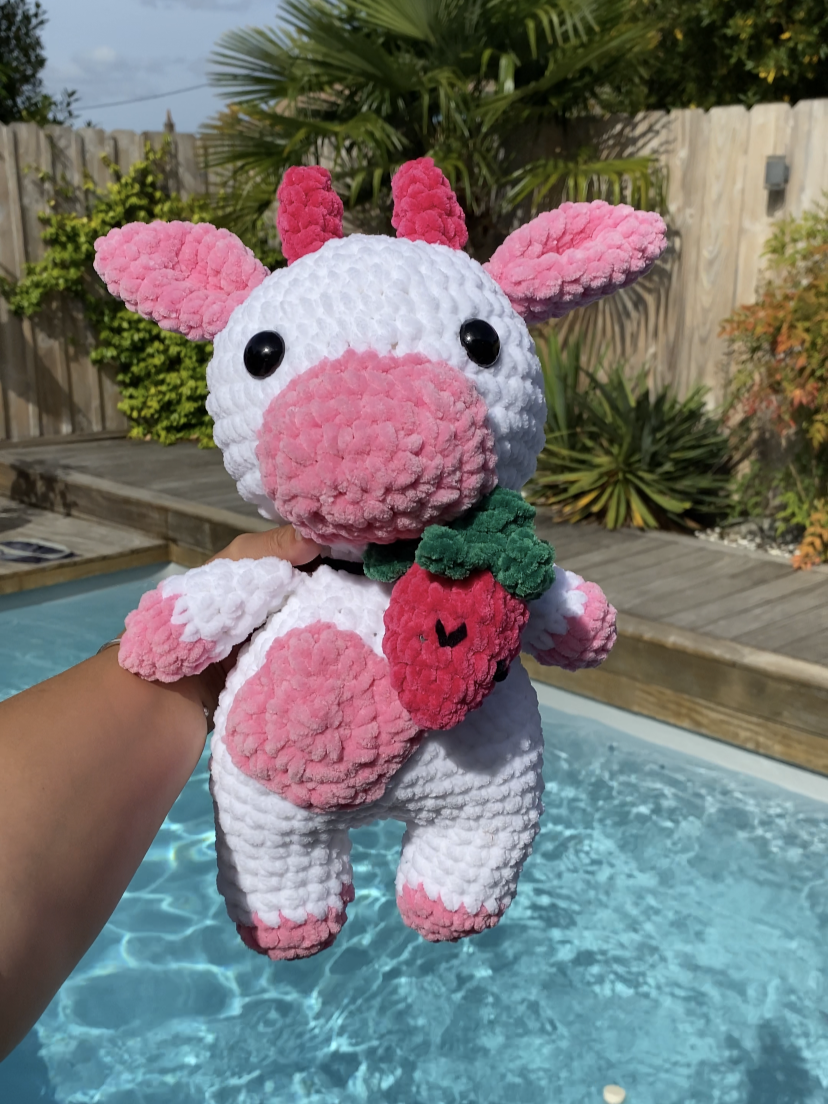 Pattern Strawberry cow