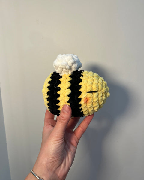 mini-bee crochet