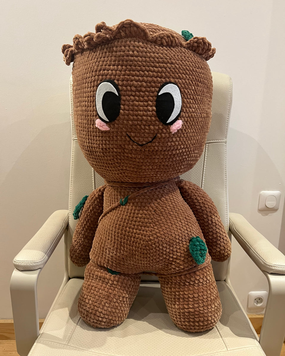 big groot crochet